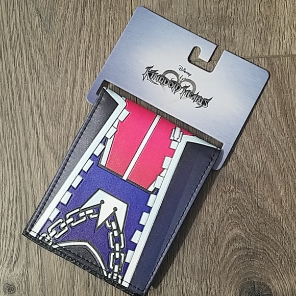 NWT Disney Kingdom Hearts Sora Cosplay Wallet - Picture 1 of 5